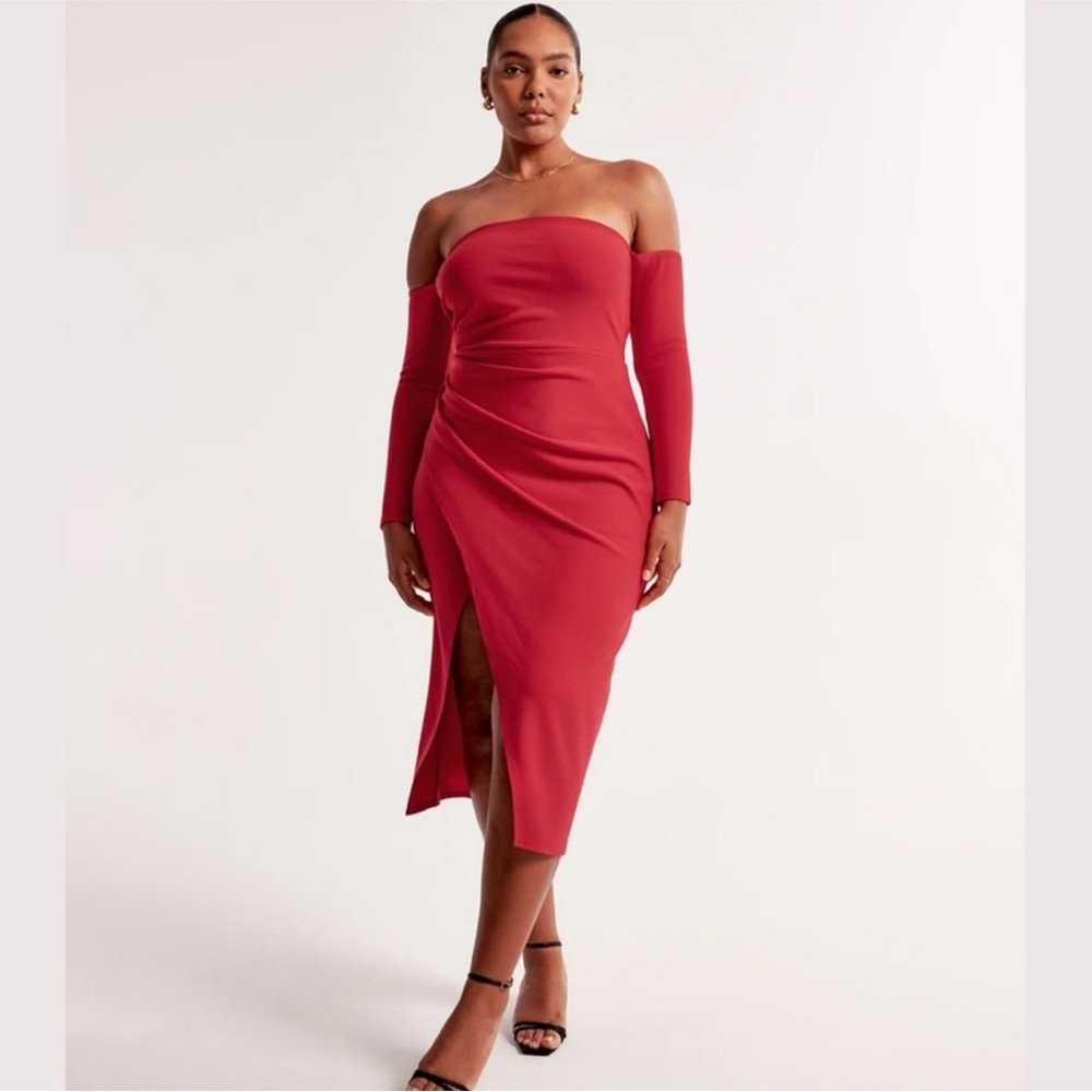 [ABERCROMBIE&FITCH] Off-Shoulder Midi Dress